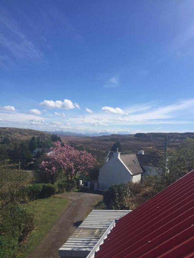 Immaculate 2-Bed House In Colbost Vila Exterior foto